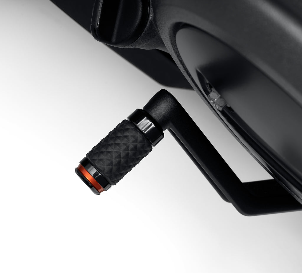 Harley-Davidson Adversary Shifter Peg Black and Orange