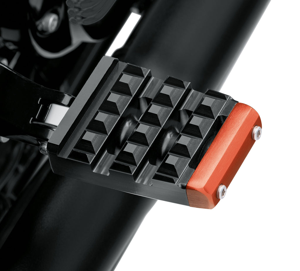 Harley-Davidson Dominion Passenger Footpegs Gloss Black