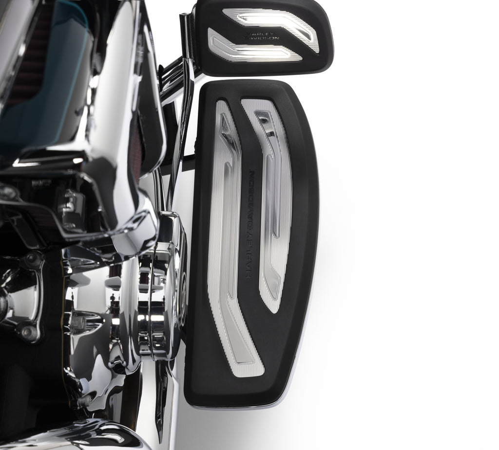 Harley-Davidson Carbide Rider Footboards Chrome