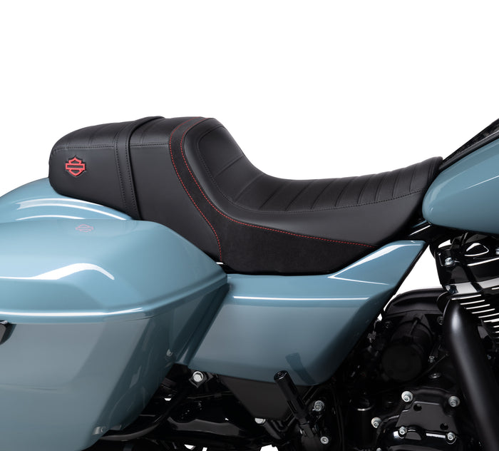 Harley-Davidson Switchback Touring Seat Red Stitch