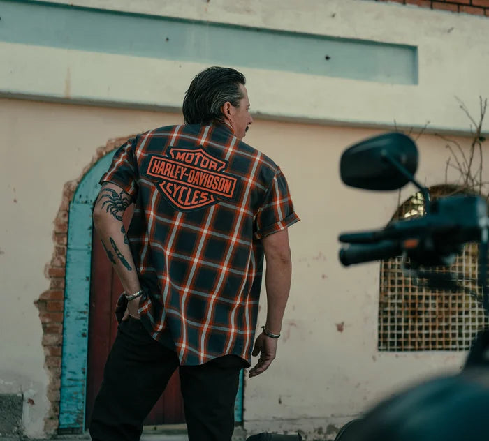 Men's Bar & Shield Staple Short Sleeve Shirt - Plaid - Asphalt & Harley Orange