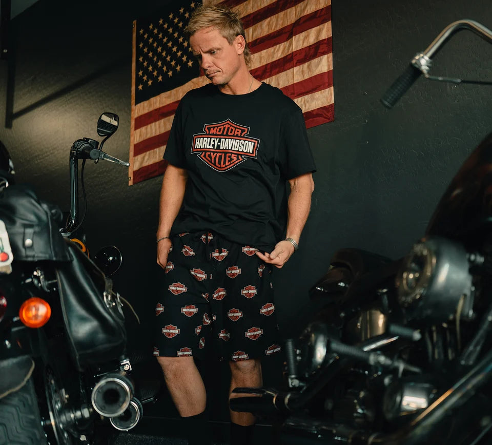 Men's Bar & Shield Print Pajama Shorts Set