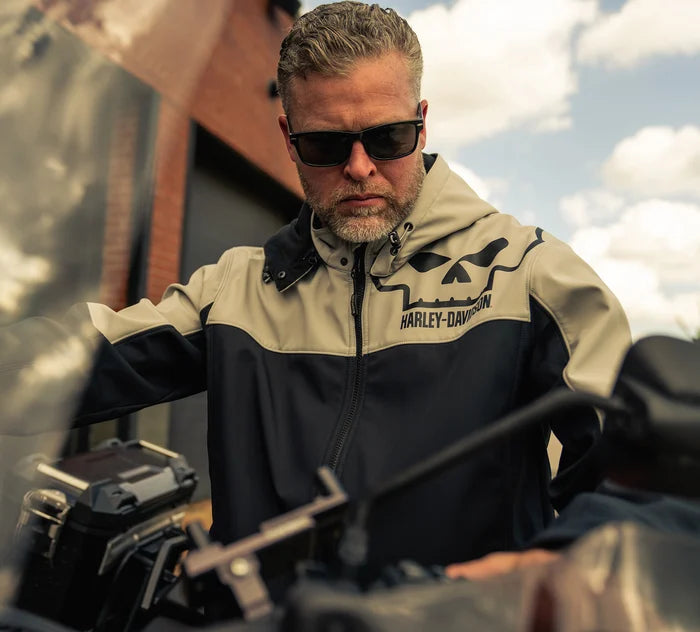 Men's Willie G Skull Water Repellent Softshell Jacket