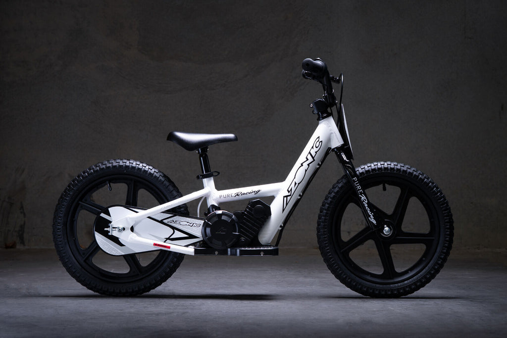 Azonic Pure 16 E-Balance Bike White/Black AZP16